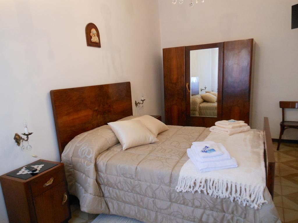 B&B Le Stanze Del Chiostro Serra de' Conti Номер фото